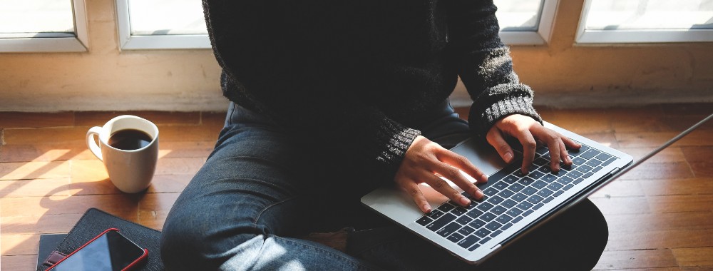 How to Zoom Out on Safari Mac